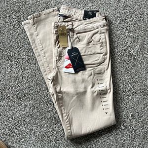 American Eagle Low Rise Jegging 6 Regular Khaki